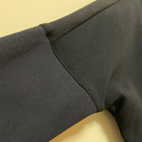 Elie Tahari. The Celeste knit, beaded, zipper, multi-fabric sweater  M-L - Picture 4 of 12